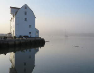 Jan Sugg The Tidemill in the morning mist 1
